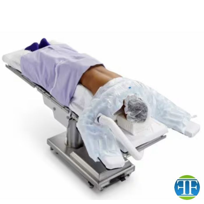 Camice riscaldante universale realizzato con isolamento in Thinsulate